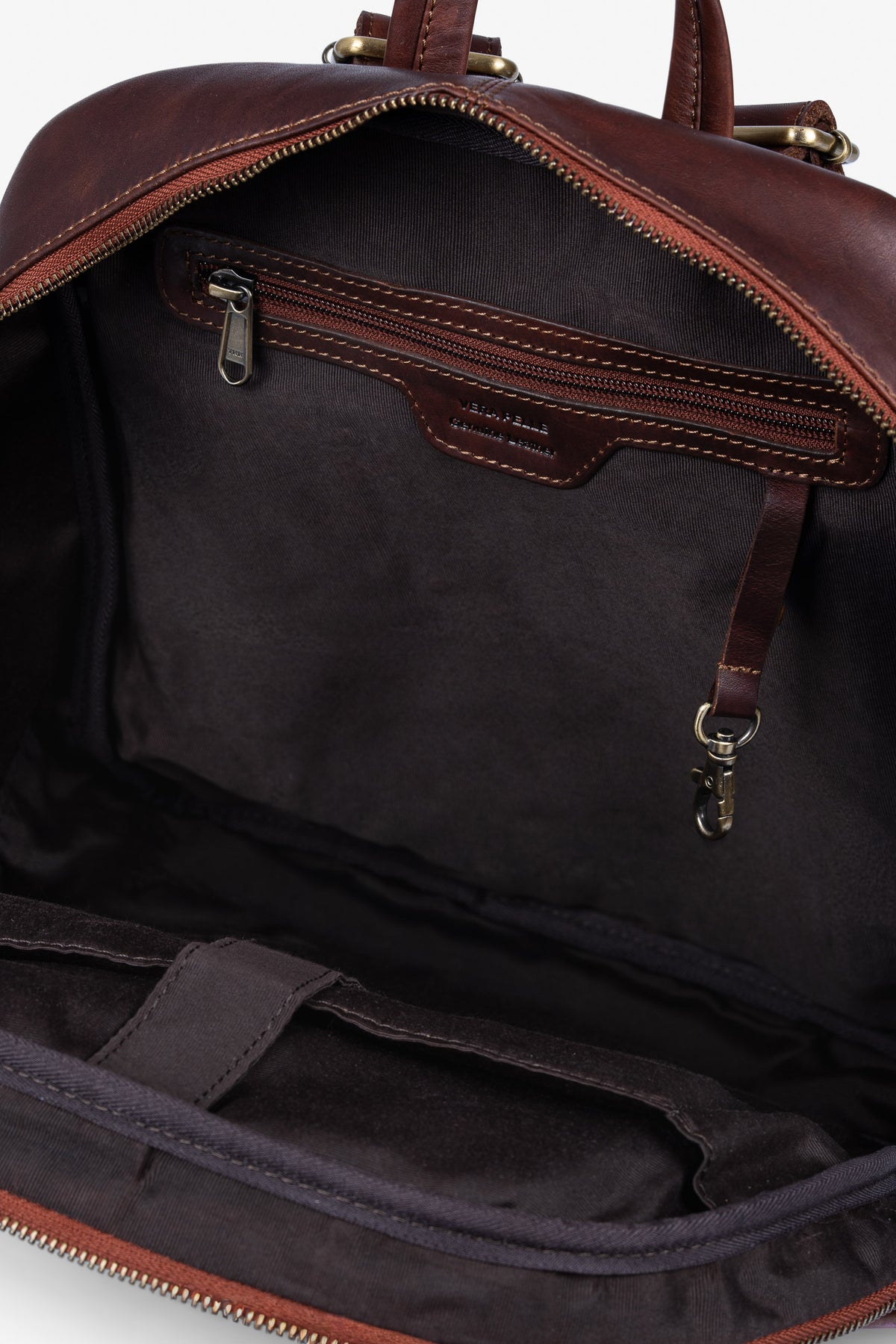 ROGNER - Business & Travel Rucksack – OIL PULL Rindsleder – Dunkelbraun